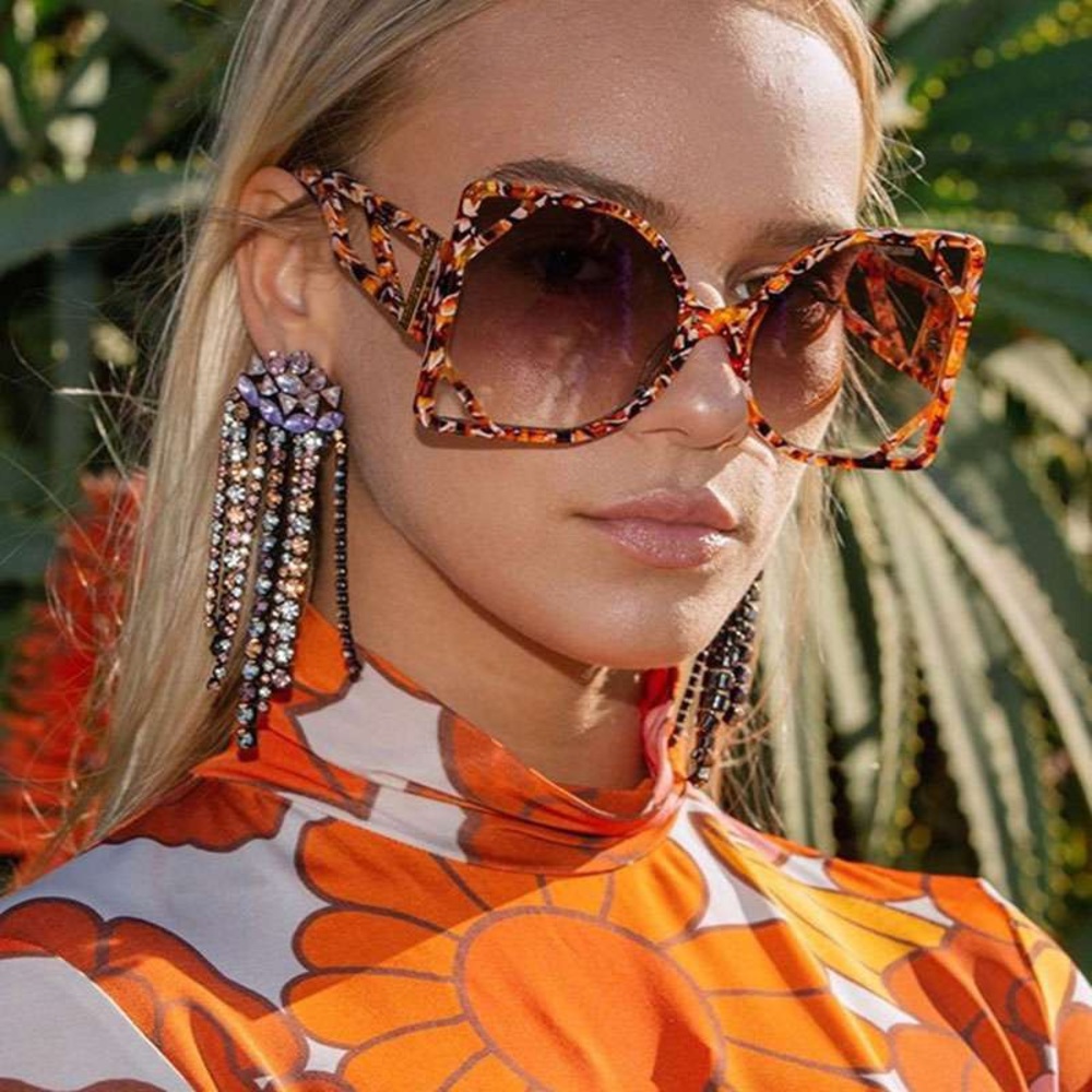 Ivory Oversized Geo Frame Sunglasses - Picture 3 of 3